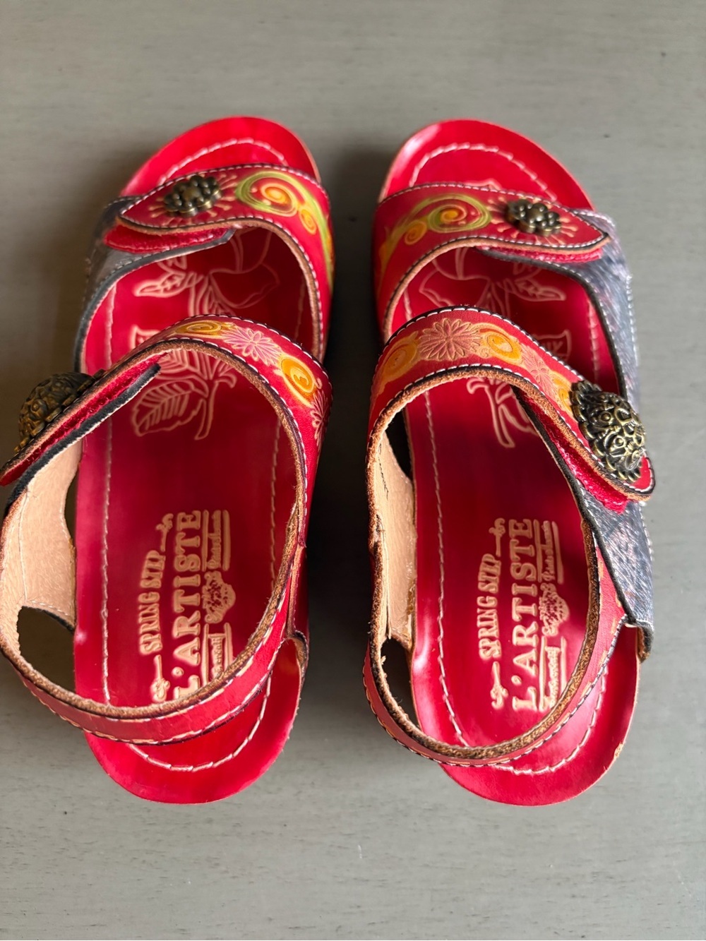 L'Artiste Spring Step Lanaffi Red Leather Embossed Wedge Sandal Sz 36 (US 5.5/6) - Picture 8 of 15